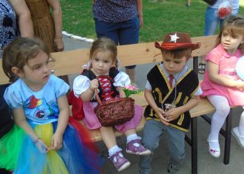 В детската градина децата са си като у дома