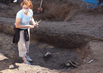 Там, където живите срещат душите на мъртвите