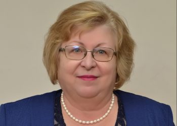 Проф. д-р Магдалена Миткова –  ректор на Университета „Проф. д-р Асен Златаров“, Бургас: Школа и име в науката се градят не  за година или две, а за десетилетие поне