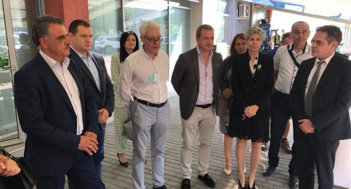 60 ученици влизат в предприятията на „Тракия икономическа зона“