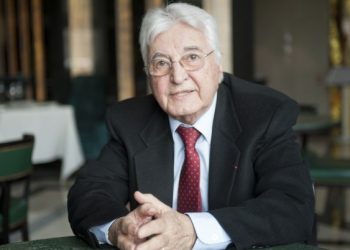 Стимул за младите