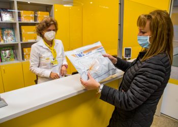 „Български пощи“ с офиси  в подлезите на метрото