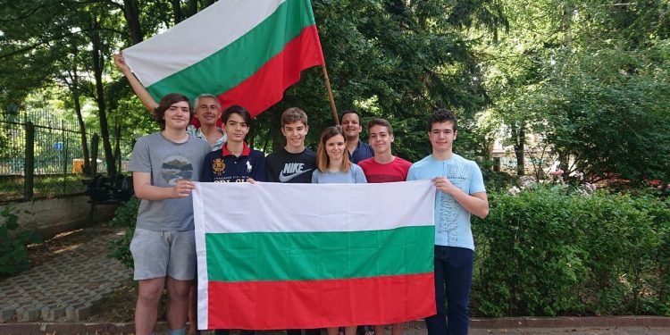 Втори сме на Балканската олимпиада по математика