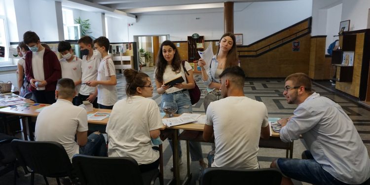 Науките – атрактивни, цветни и пленяващи