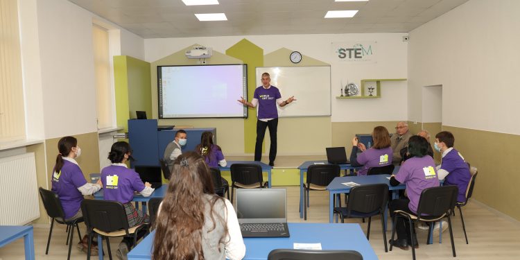 Учене чрез преживяване