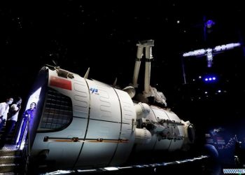 Китай стартира голям космически проект