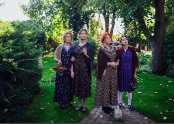 „Поразените“ открива театрален маратон