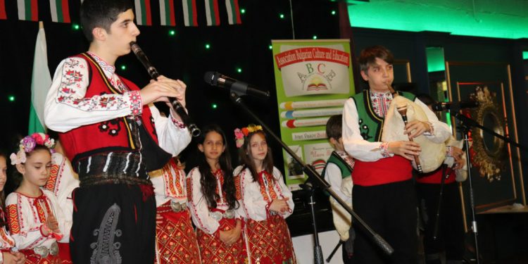 Мартенички с кауза