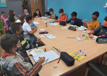 15 млн. лева за неделните училища в чужбина