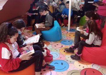 Между STEM лабораторията и библиотечния кът