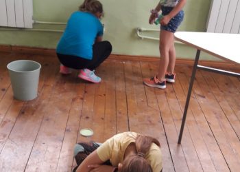 Лятото – време за игри и за ремонти