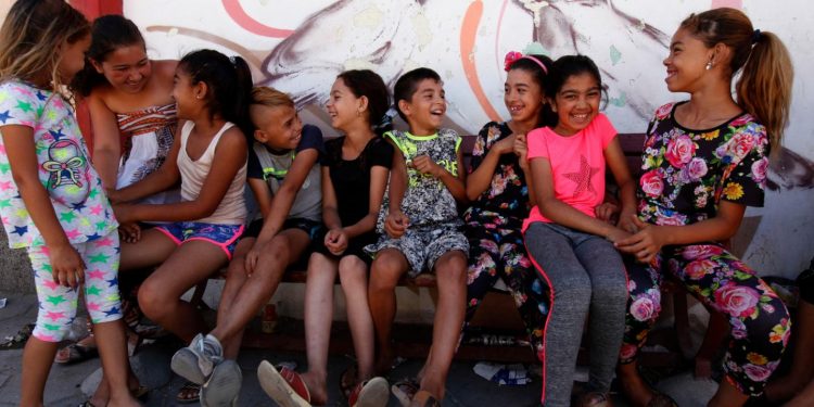 Всяко шесто дете у нас  е извън училище