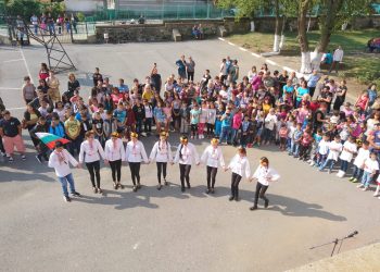 Ученически патрули следят за дисциплината