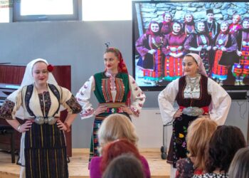 Как се гради доверие в общността