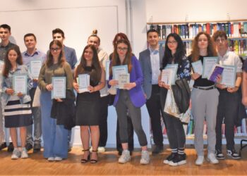 Полемика с книгите