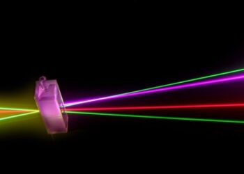 Наши учени разработват управляем лазерен термоядрен синтез