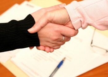 Още работодатели ще имат право да сключват договори със студенти