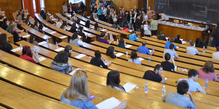 Подкрепа за първокурсници