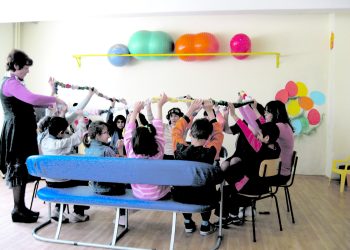 Където всеки учи да може всичко по свой начин