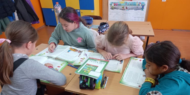 Кръговете на решенията: Началното училище „Хаджи Генчо“ в Тетевен работи по Програма за социално-емоционално образование