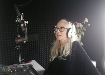 Радиоводещата Калина Стефанова: Радиото е магия