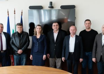 И новата управа на Съвета на ректорите против безплатното висше образование по държавна поръчка