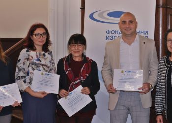 Какви звуци издават мравките