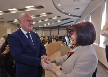 Министър Цоков: За позитивна образователна среда трябват благополучни учители