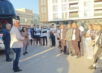 40 ученици от Дупница по пътя на Ботевата чета