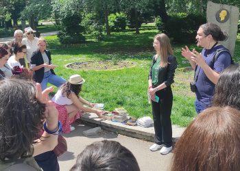 Посланици на книгите