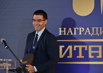 Сами ли сме във Вселената?