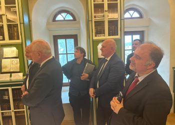 Ученици ще проучват българските следи на Света гора