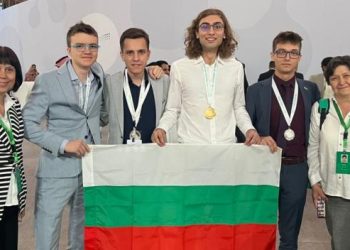 4 медала и второ място от Международната олимпиада по химия