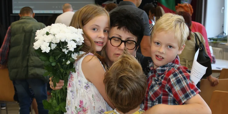 Снимка на броя: БНУ „Св. св. Кирил и Методий“ в Дортмунд