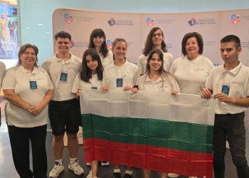 Злато и сребро от Международната олимпида по английски език