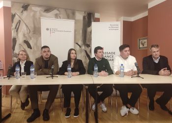 Бъдещи дипломати  разговарят за Европа