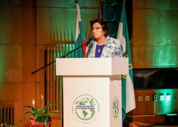 Зам.-министър Емилия Лазарова откри конференция за зелено образование за устойчиво бъдеще