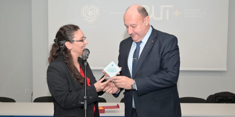 Техническият в София отличи свои изследователи