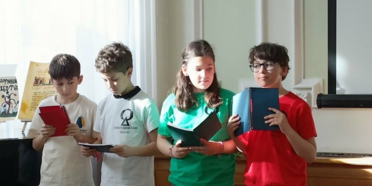 Ученици от 9 неделни училища в Лондон разказват за българските следи на Острова