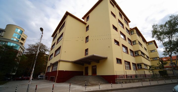 Първи стъпки в кариерния път