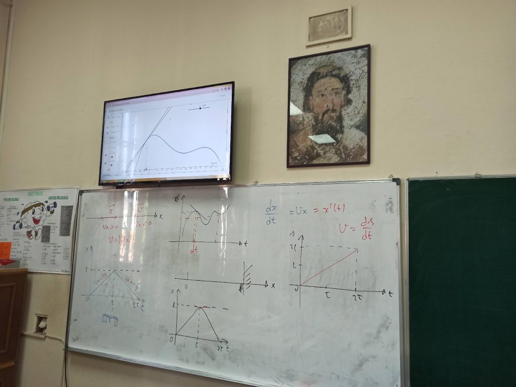 Interdisciplinary Connection between Mathematics and Physics in a ...