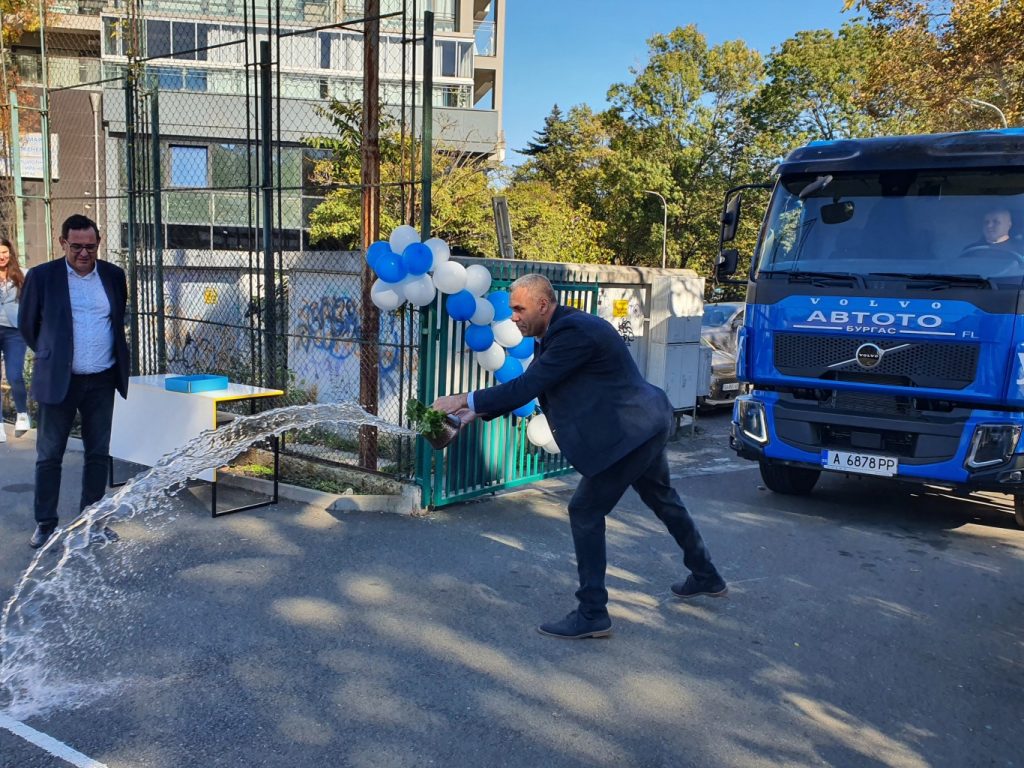 В ПГ по транспорт – Бургас, отново обучават водачи в категория „C“