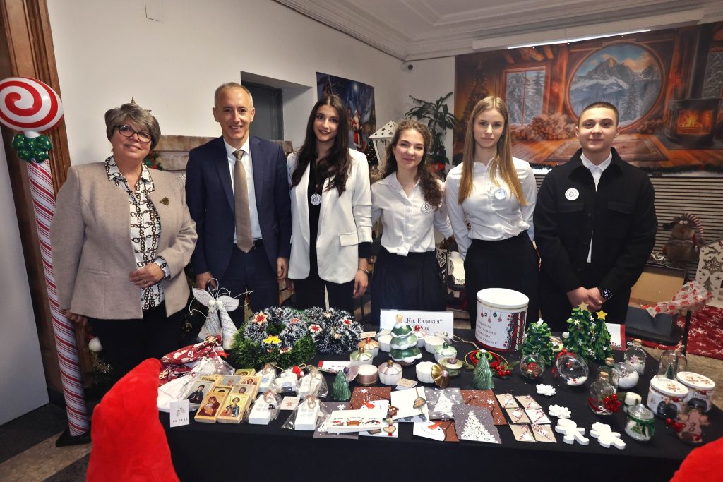 Снимки Олег Попов