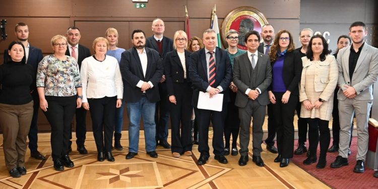 Българските висши училища си партнират с Quacquarelli Symonds – компанията, изготвяща една от реномираните световни класация на университетите