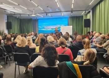 В Бургас учат родители как да разбират децата си