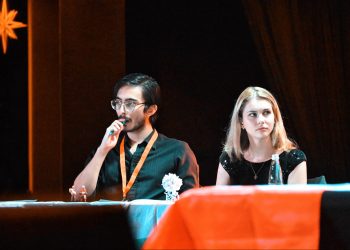 Световните вицешампиони по университетски дебати Велина Андонова и Алек Селвелиев: Младите трябва да се интересуват от случващото се