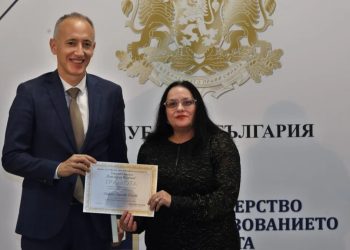 Приятел за изслушване в столичното 23. СУ „Фредерик Жолио-Кюри“ ученици помагат на връстници