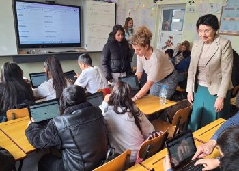 Шестокласници от столичното 75. ОУ „Тодор Каблешков“ представиха открит урок по математика