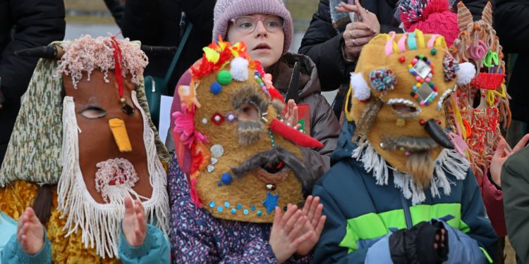 Децата от столичната 79. ДГ „Слънчице“ гонят лошата енергия с Парад на страшните маски