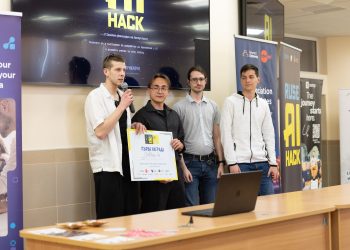 Студенти от Русенския университет печелят първия AI хакатон в дунавския град